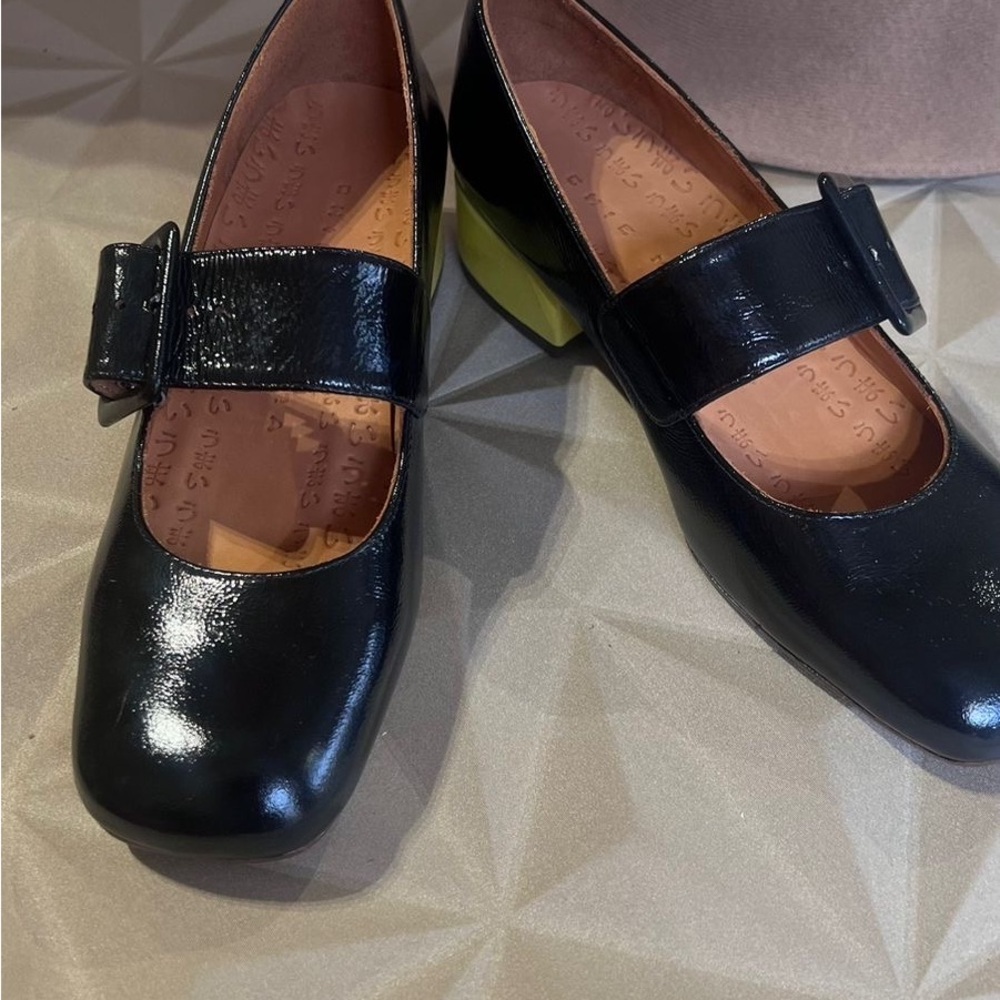 Chie Mihara black leather yellow block heel Mary Janes luxury made in Spain - Picture 9 of 10